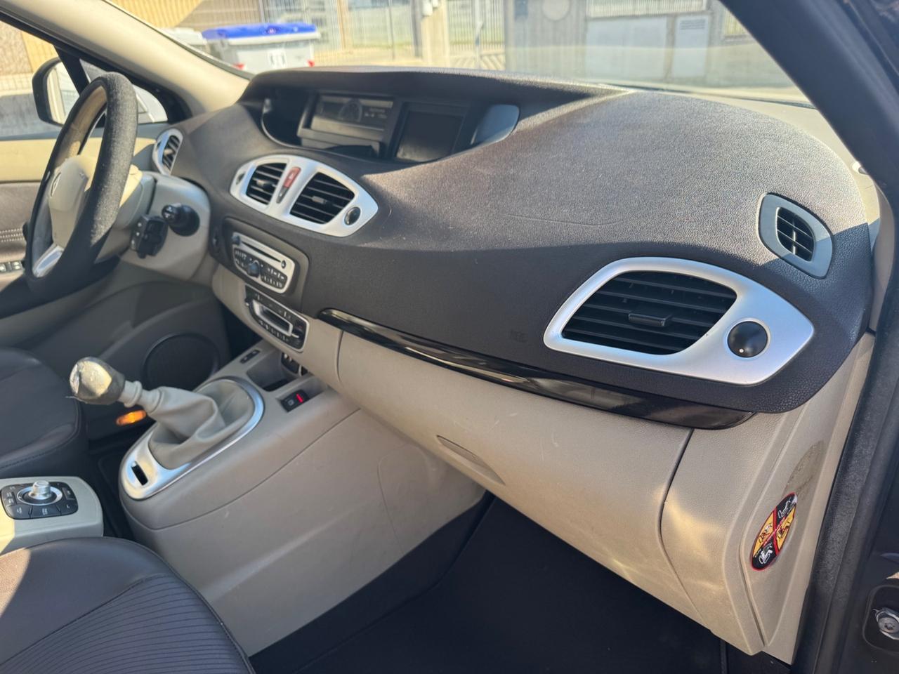Renault Scénic X-Mod 1.5 dCi Luxe 132000 km