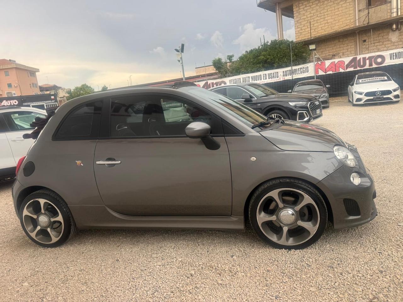 Abarth 500 C 1.4 Turbo T-Jet