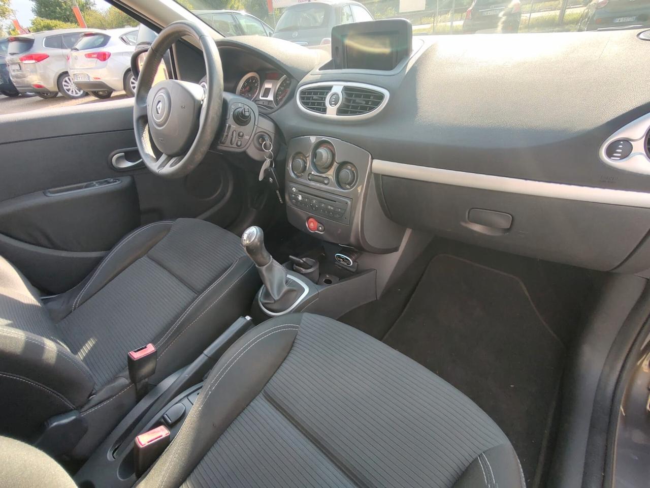 Renault Clio 1.2 16V 5 porte Dynamique, BENZINA\GPL, OK NEOPATENTATI, GARANZIA L.12 MESI
