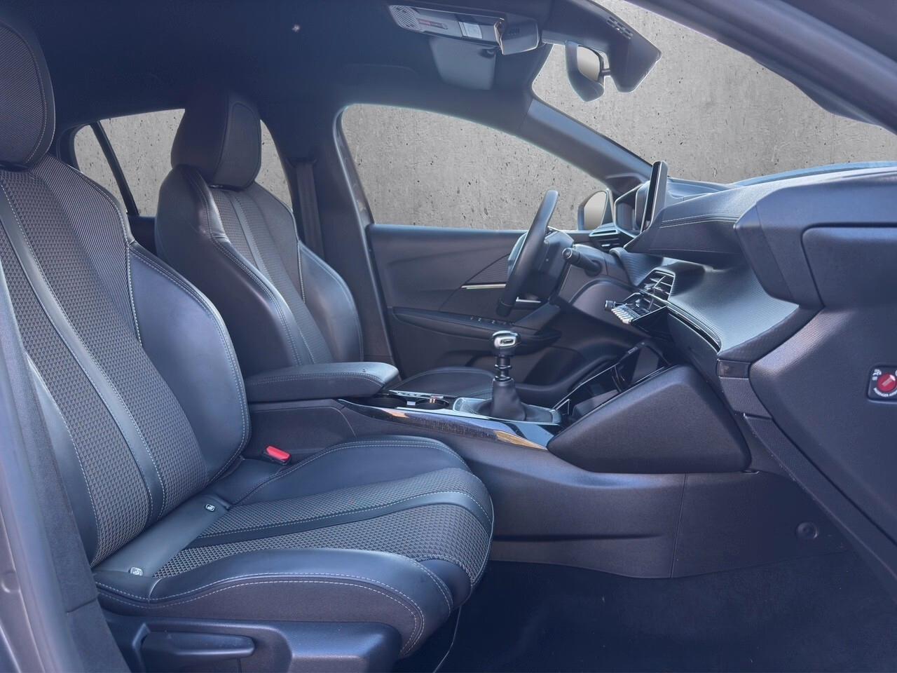 Peugeot 208 PureTech 100 Stop&Start 5 porte GT