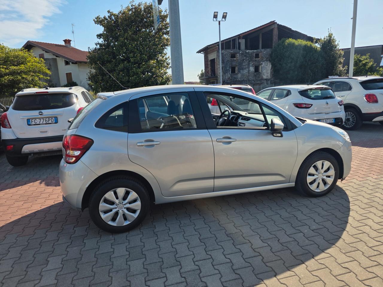 Citroen C3 1.4 Exclusive perfetta è garantita 12 mesi