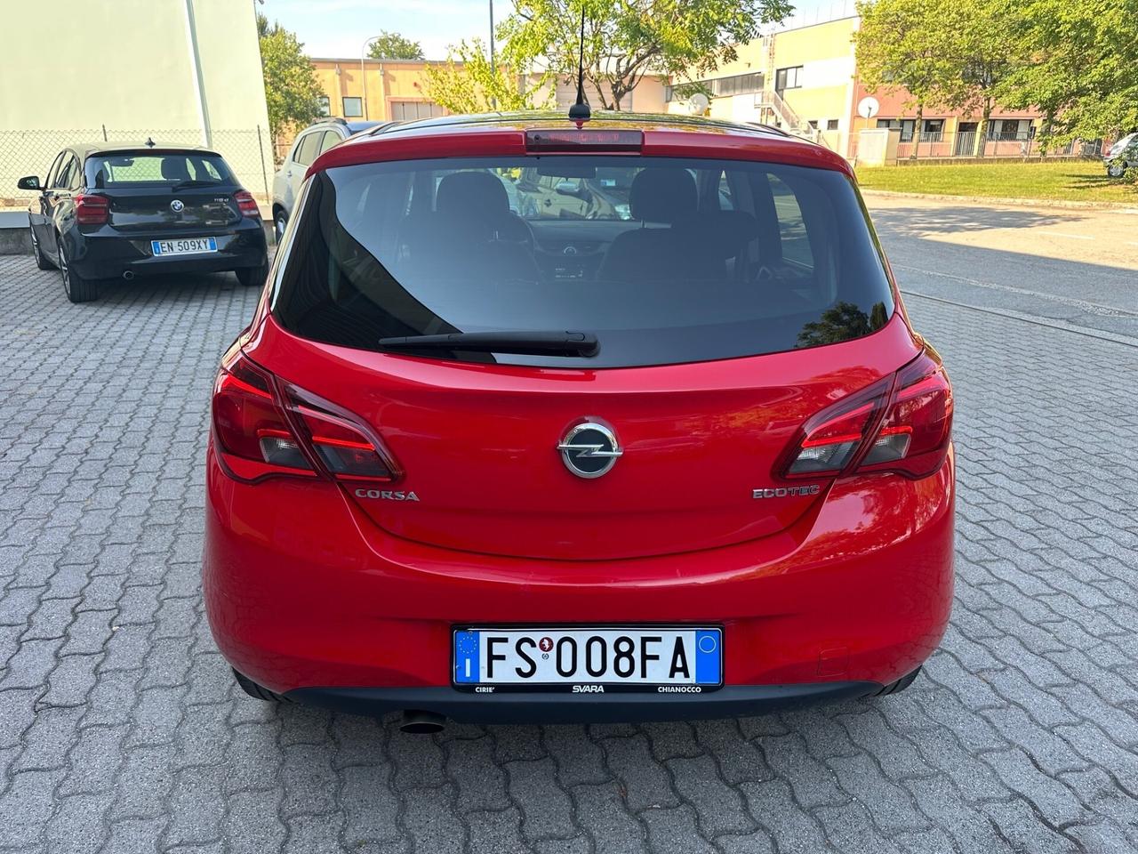 Opel Corsa 1.4 90CV GPL Tech 5 porte Black Edition