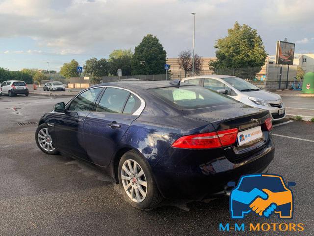 JAGUAR XE 2.0 D 180 CV aut. Pure Business Edition