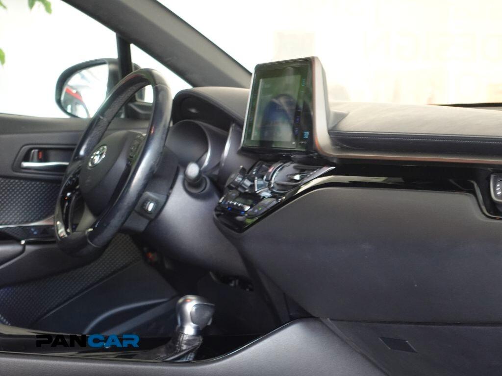 Toyota C-HR 1.8 Hybrid E-CVT Trend
