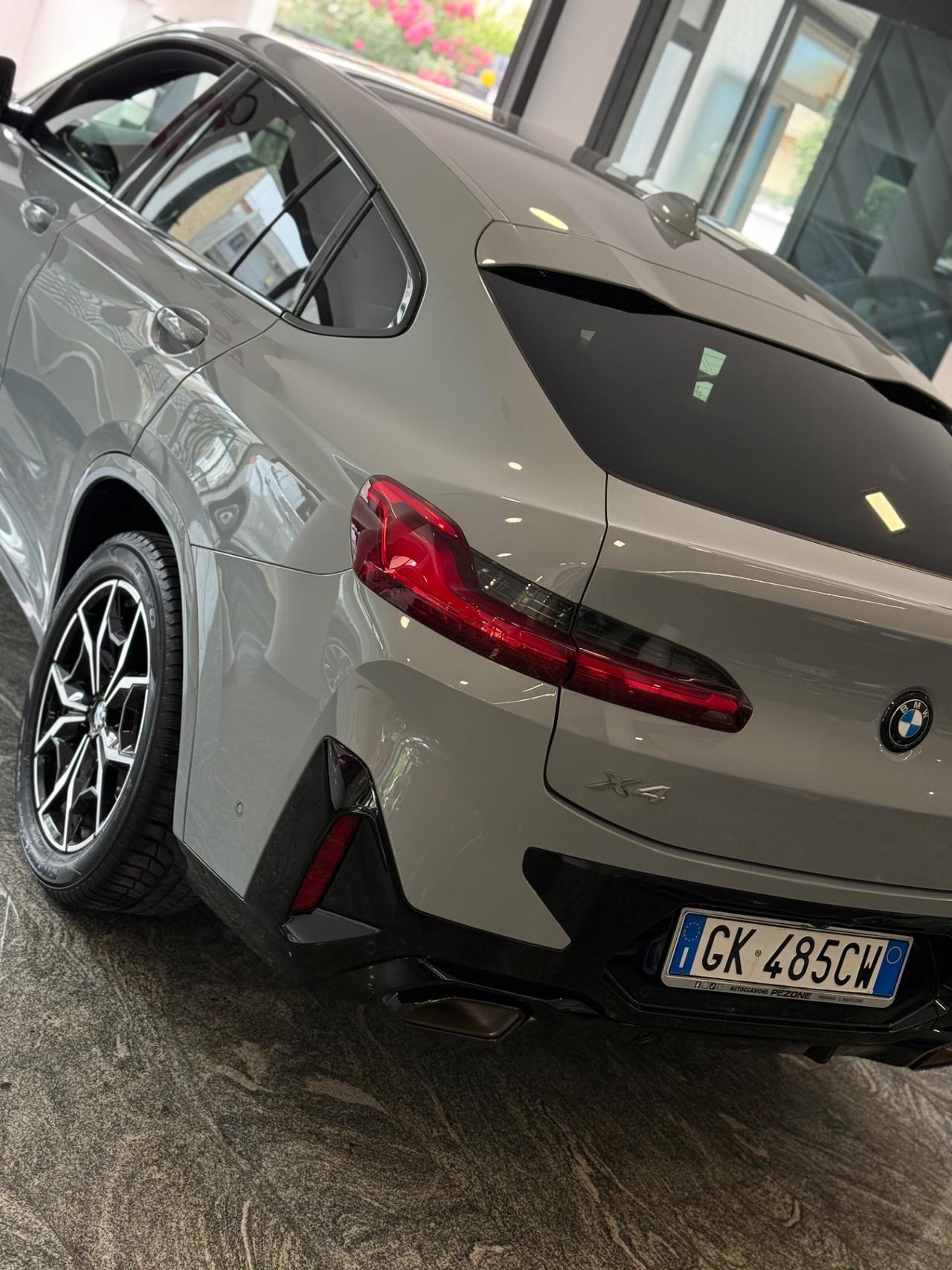 Bmw X4 M xDrive30d 48V 249CV