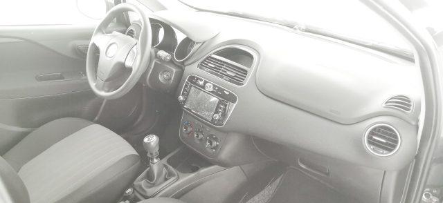 FIAT Punto 1.2 8V 5 porte Street