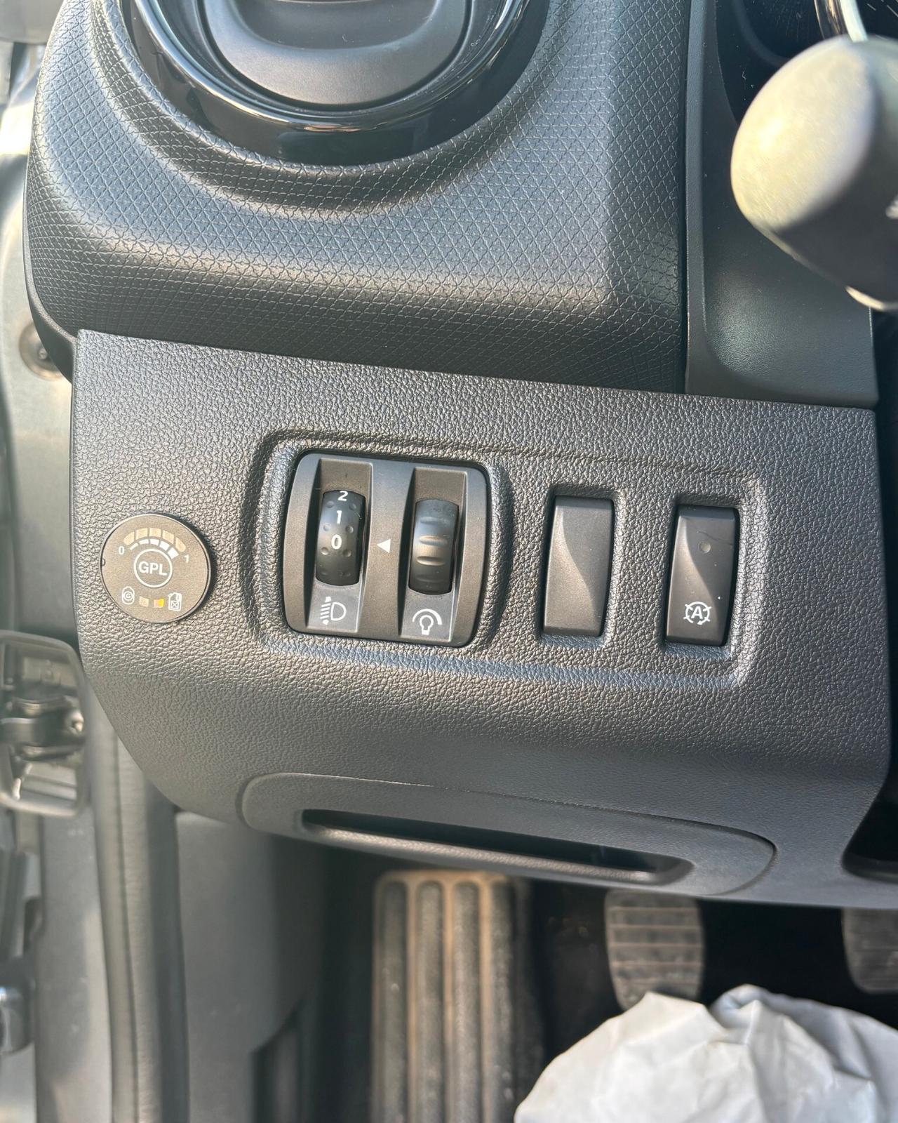 Renault Clio TCe 12V 90 CV GPL 5 porte Business