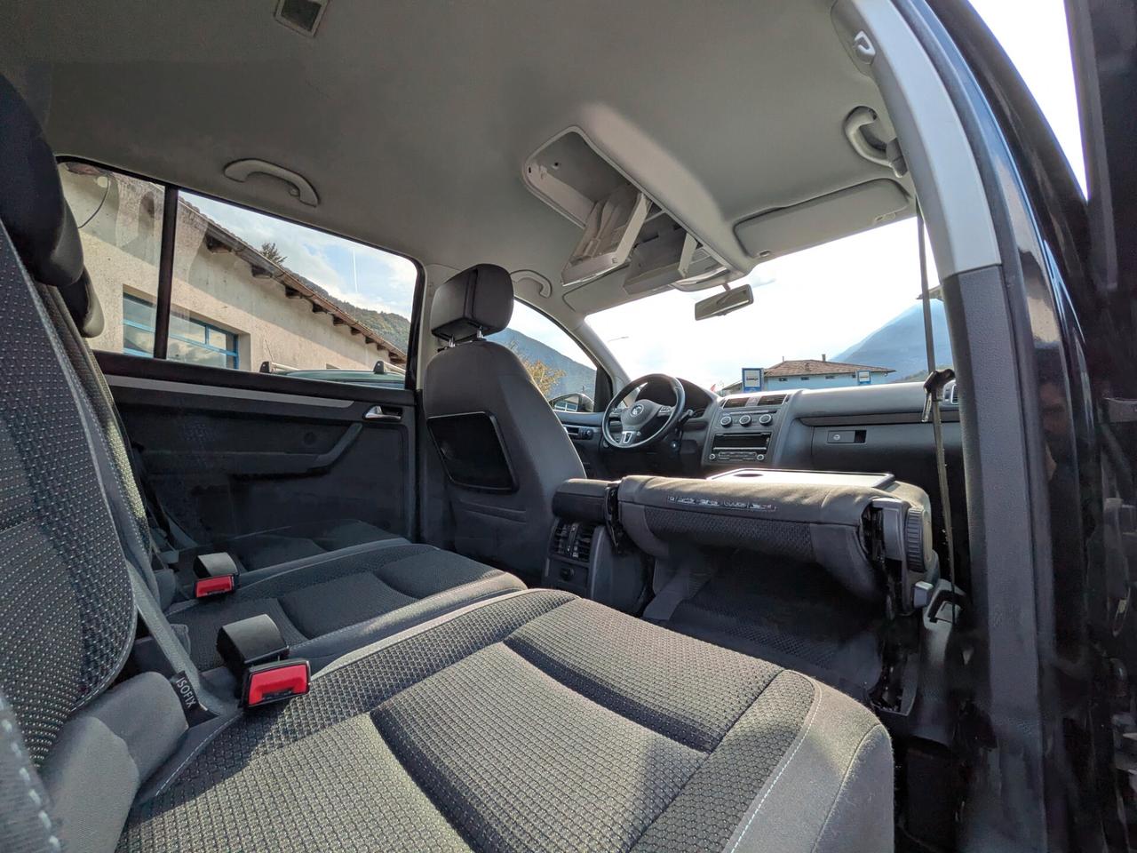 VW TOURAN 1.6 TDI 105CV 7 POSTI