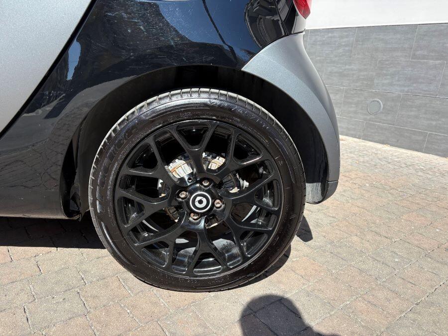 SMART FORTWO 900 90 PASSION AUTOM CERTIFICATA NUOV