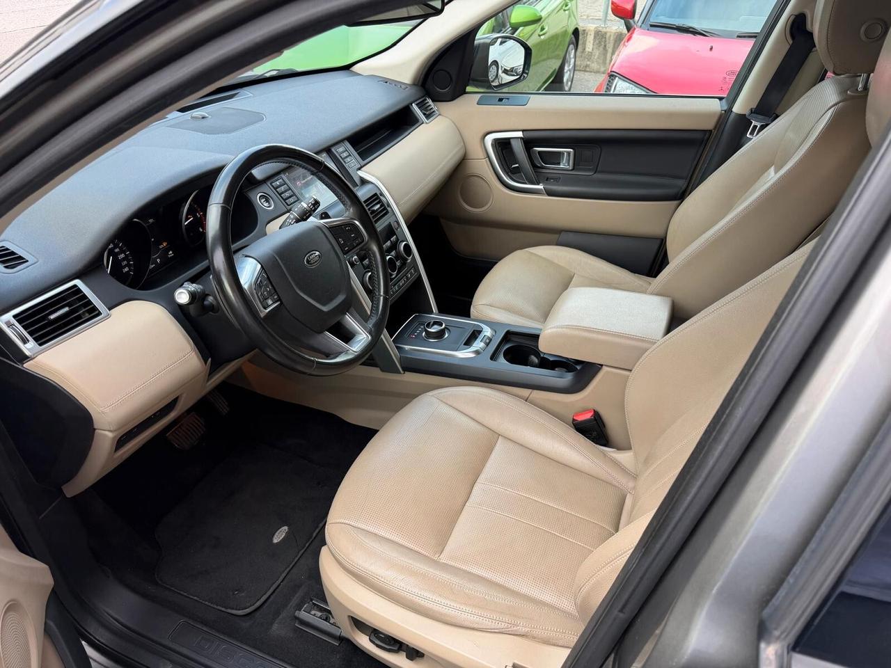 Land Rover Discovery Sport 2.0 TD4 180 CV HSE