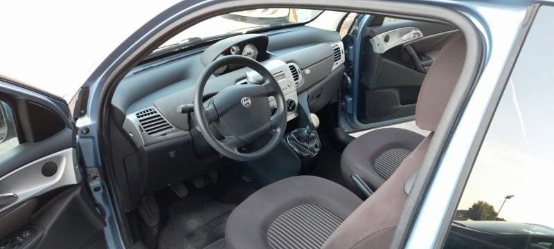 Lancia Ypsilon 1.4 New Oro Ecochic GPL