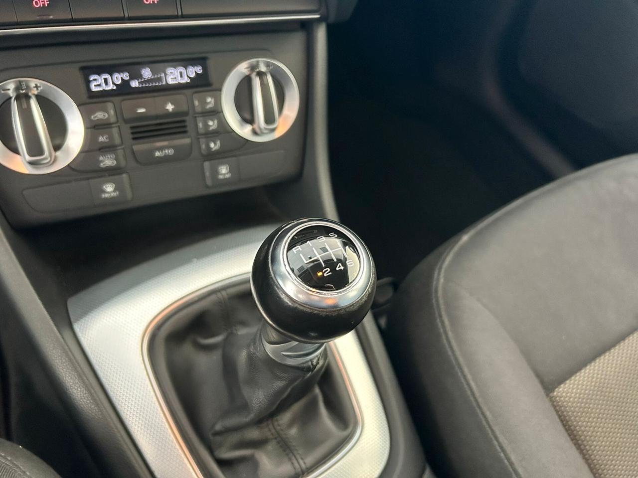 Audi Q3 2.0 TDI x neopatentati 2012