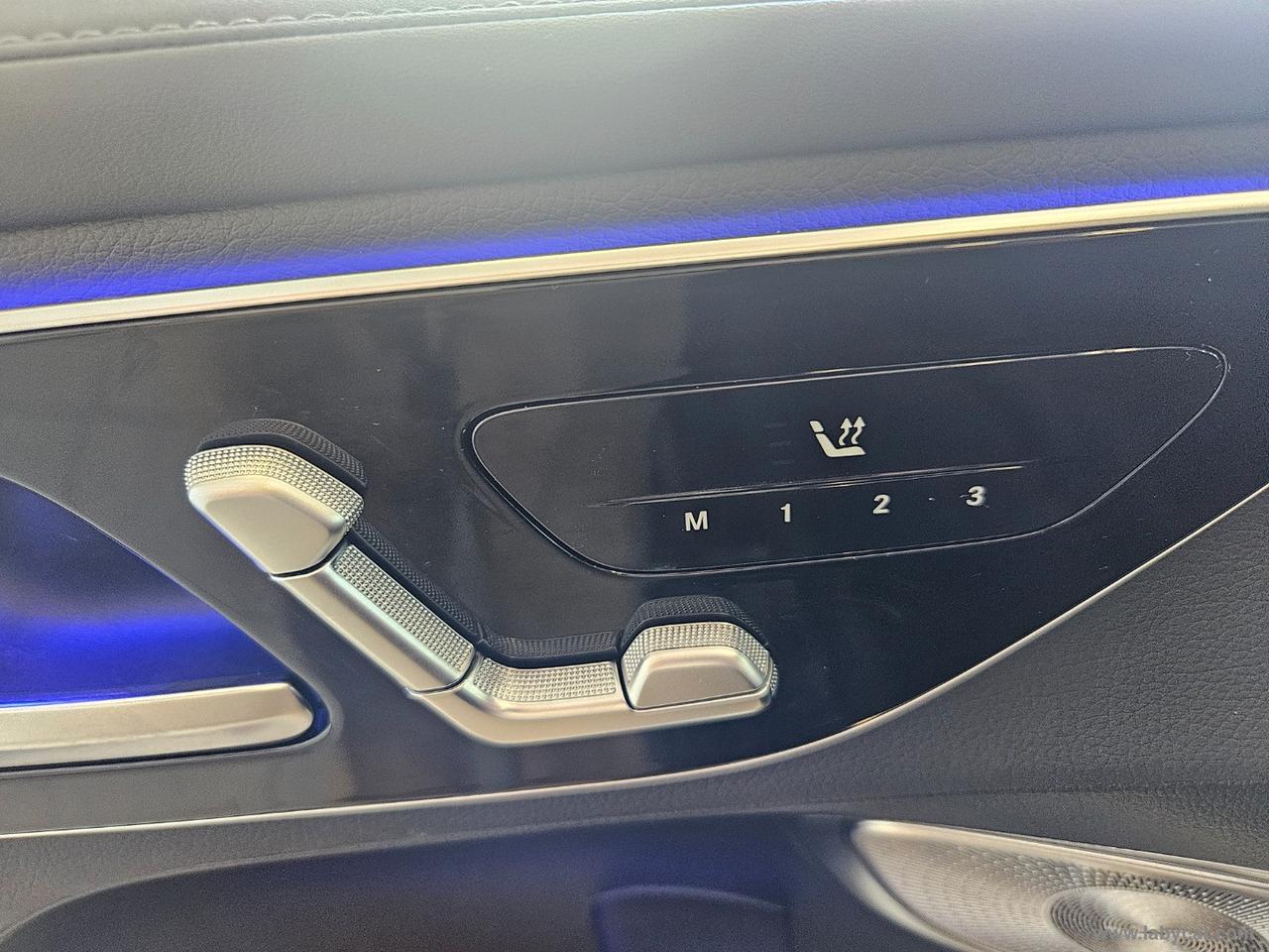MERCEDES-BENZ GLC 220 d 4Matic Coupé AMG Line PREMIUM Plus