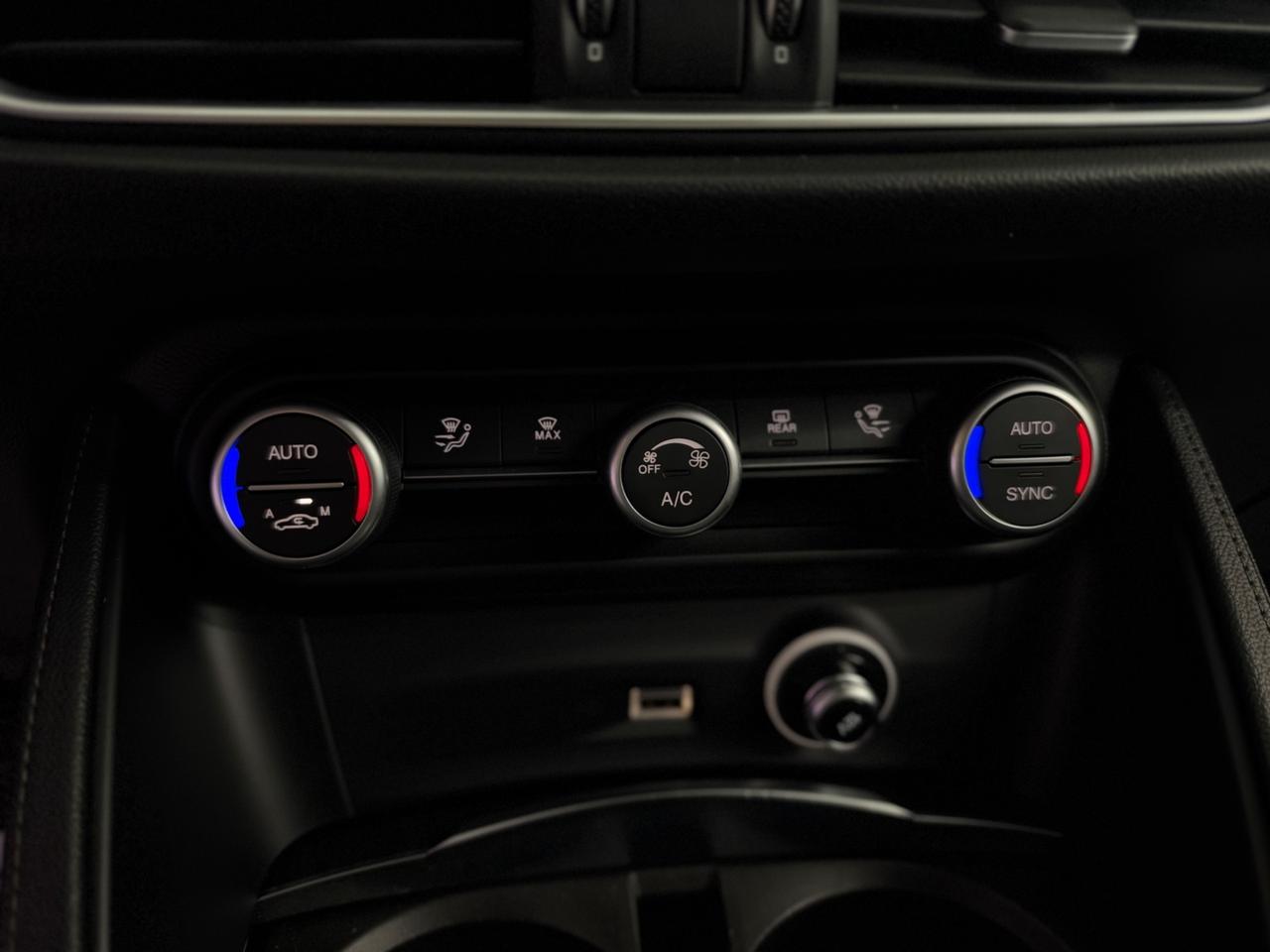 Alfa Romeo Stelvio 2.2 160CV Full Opt