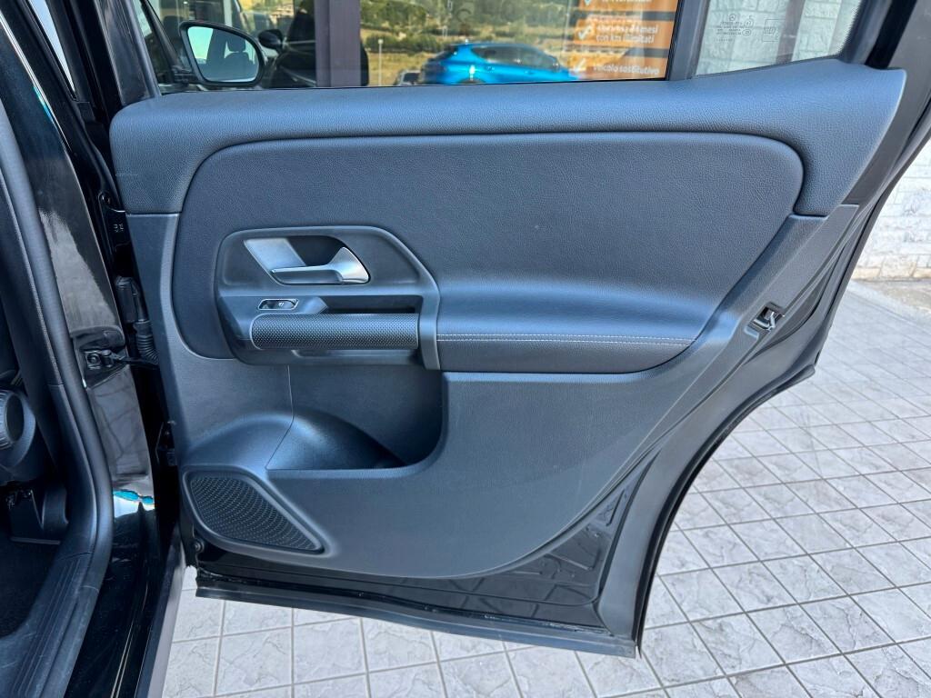 Mercedes Glb 180 d Sport Auto 7posti