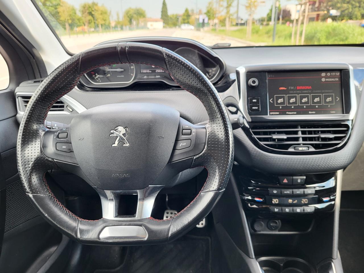 Peugeot 208 GT Line 5P