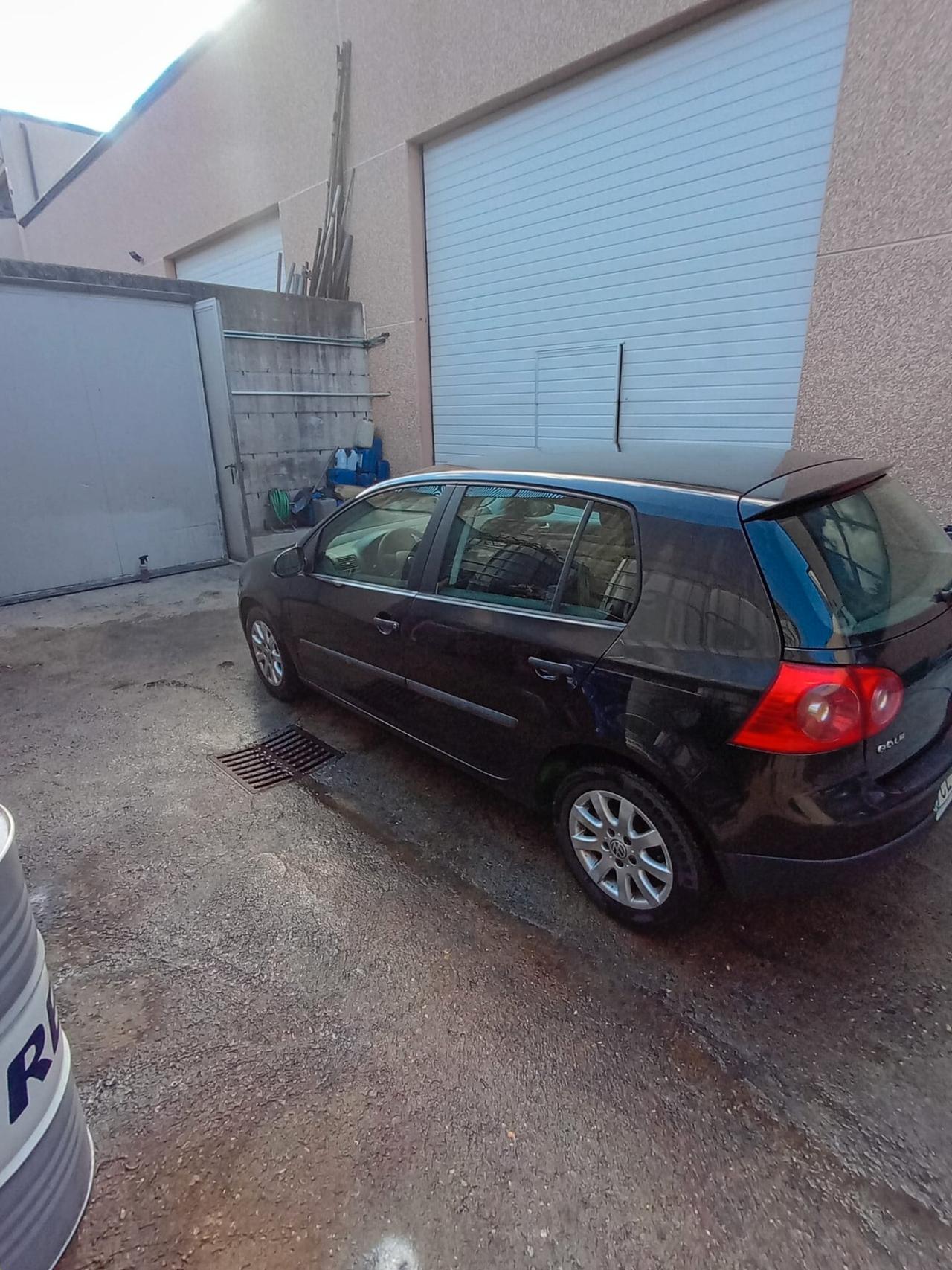 Volkswagen Golf 2.0 16V TDI 3p. Comfortline