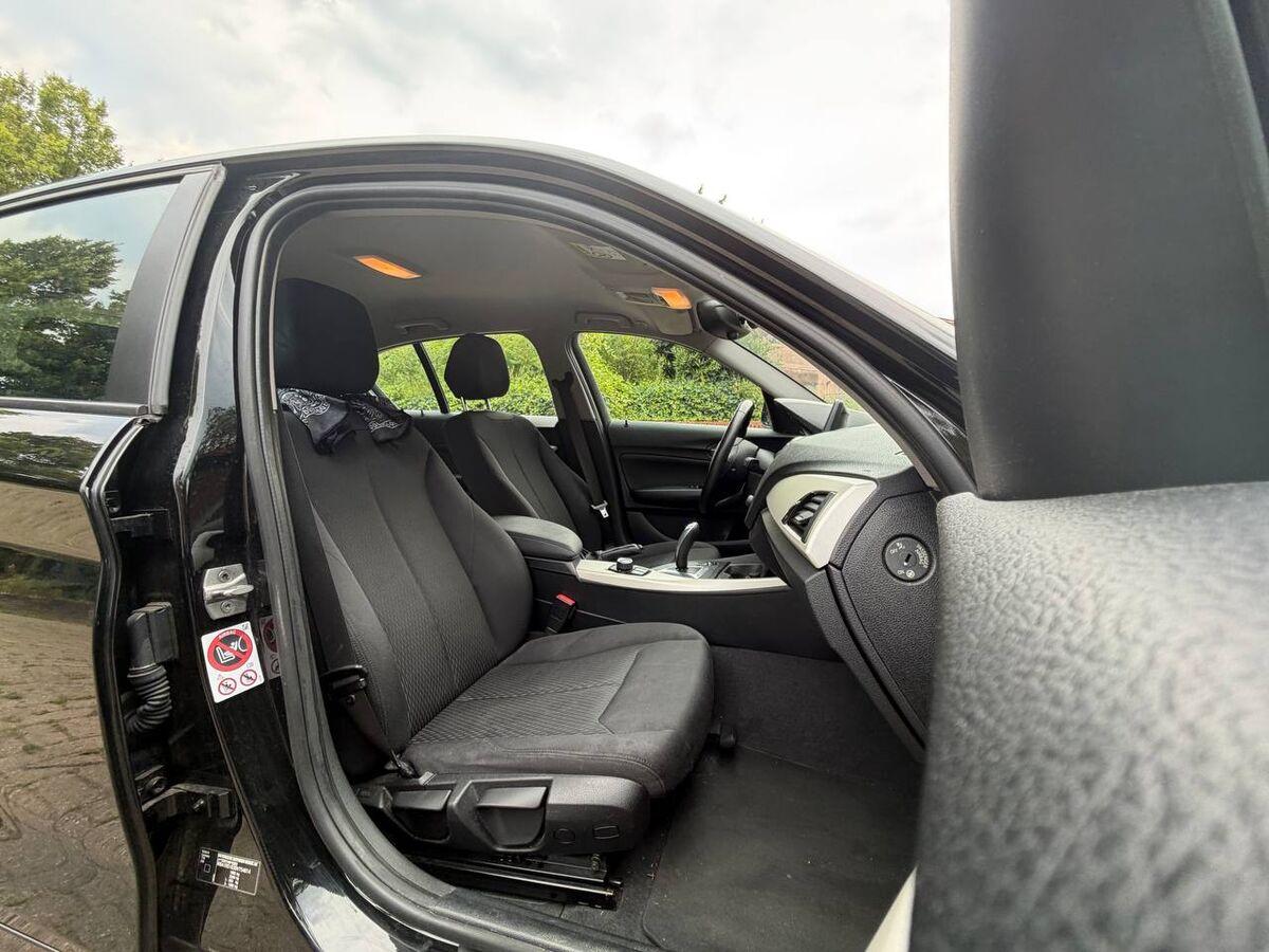 BMW Serie 1 118i Advantage 5p auto