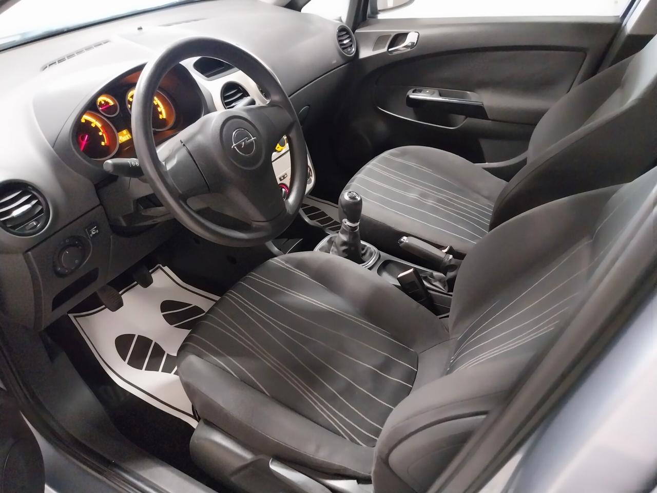 Opel Corsa 1.2 GPL 5 porte Club - ok neopatentati