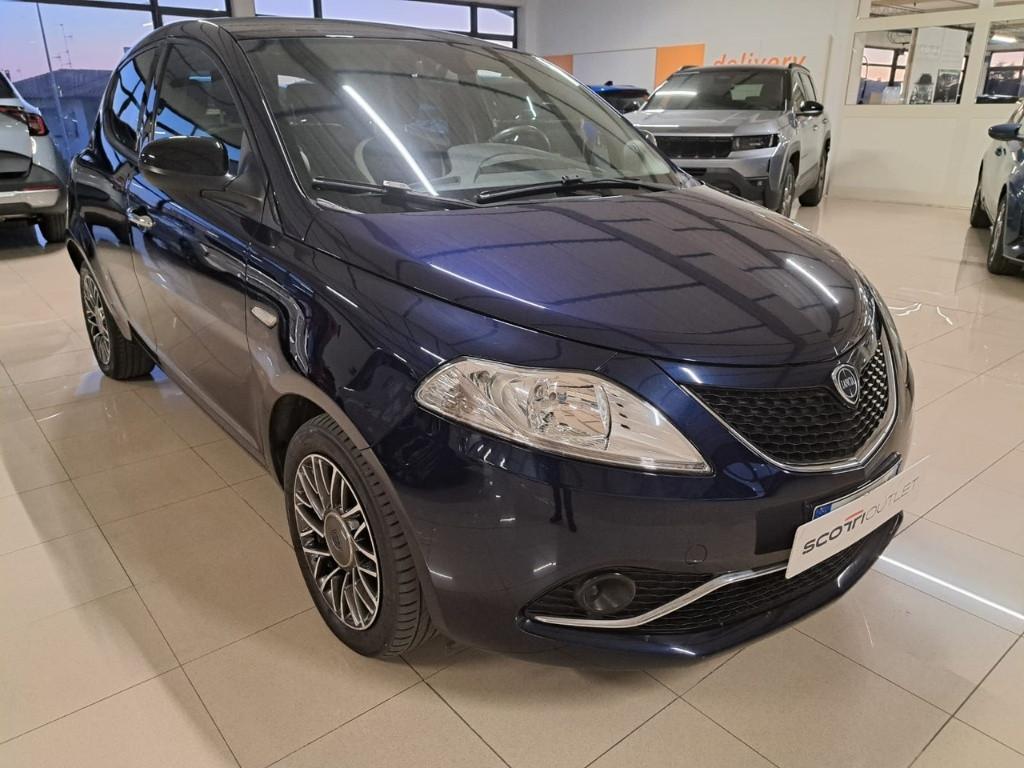 LANCIA Ypsilon III 2015 - Ypsilon 1.2 Gold 69cv