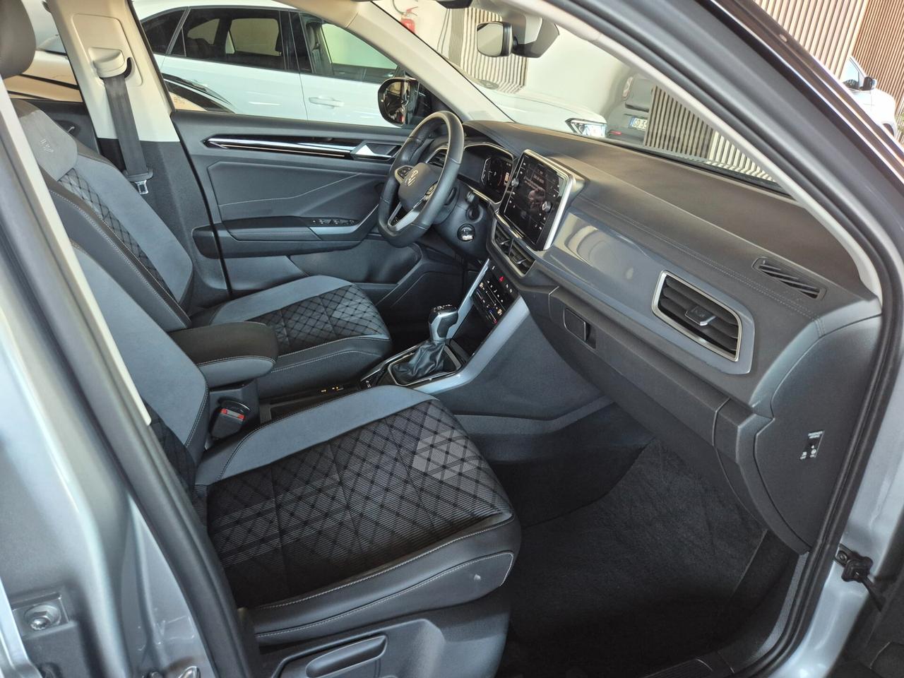 Volkswagen T-Roc 2.0 TDI SCR 150 CV DSG R-Line