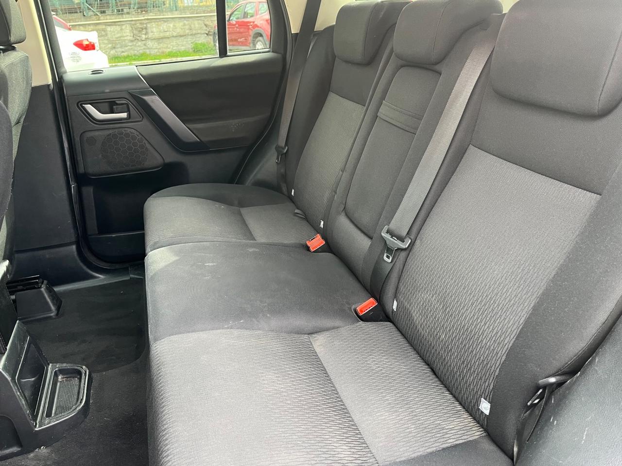 LAND ROVER - FREELANDER 2