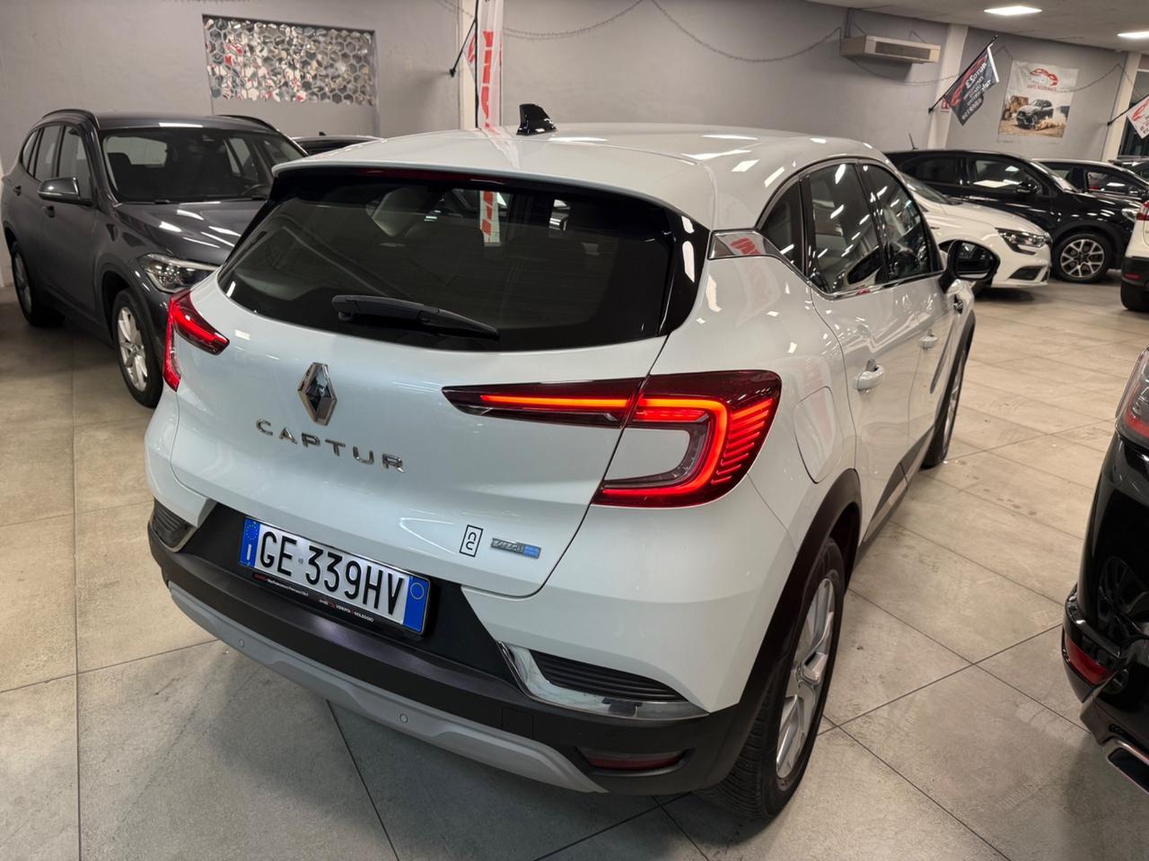 Renault Captur Mild Hybrid (N1) Intens Auto