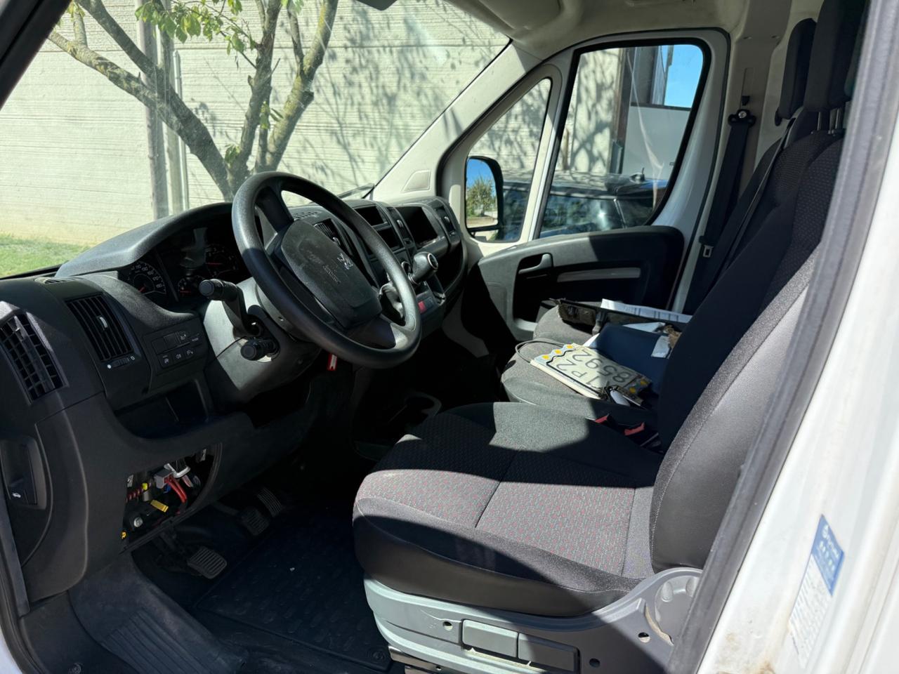 Peugeot Boxer 330 2.2 BlueHDi 120 S&S PM-TN Furgone