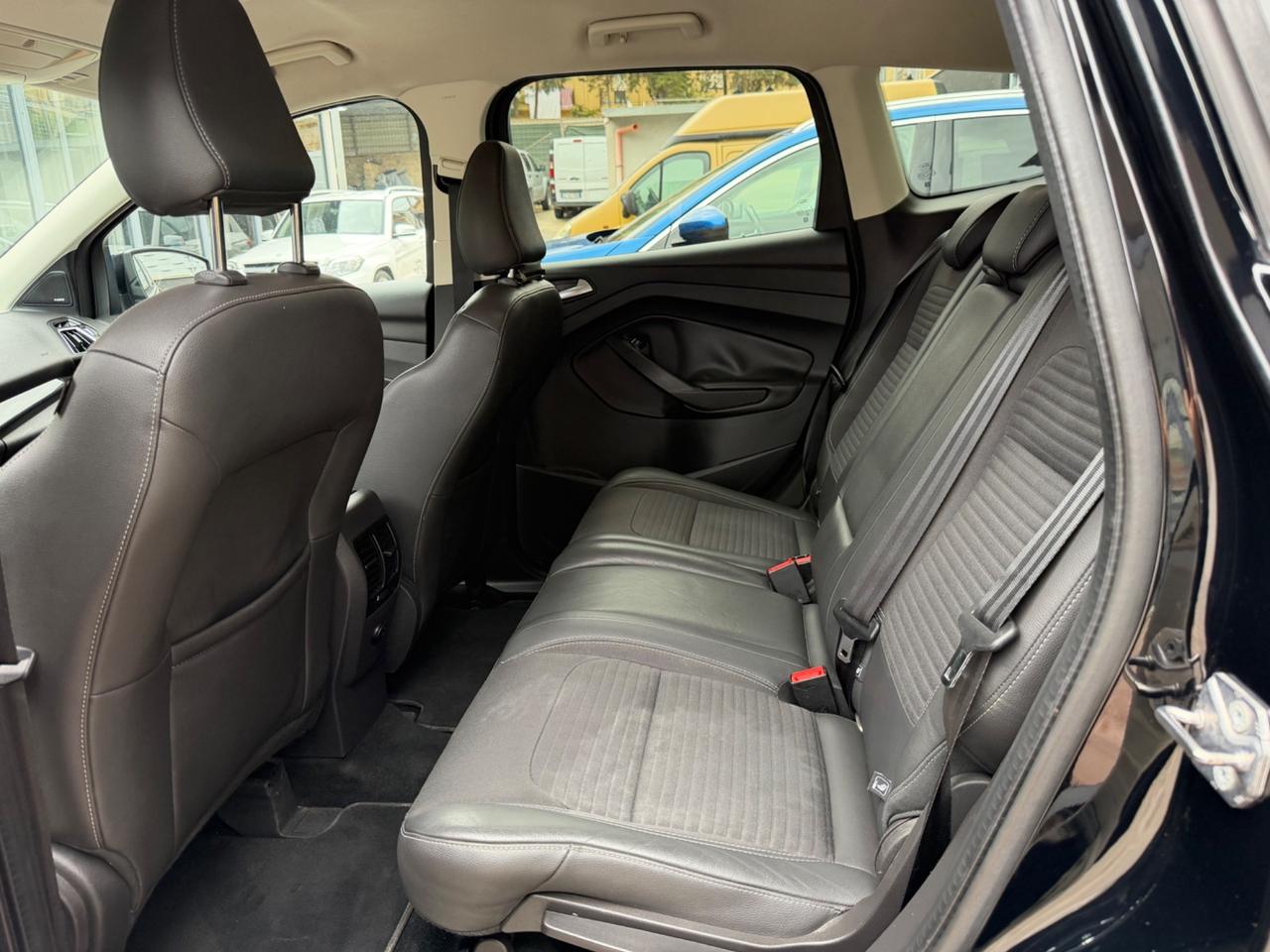 Ford Kuga 1.5 TDCI 120 CV Powershift Titanium 2018