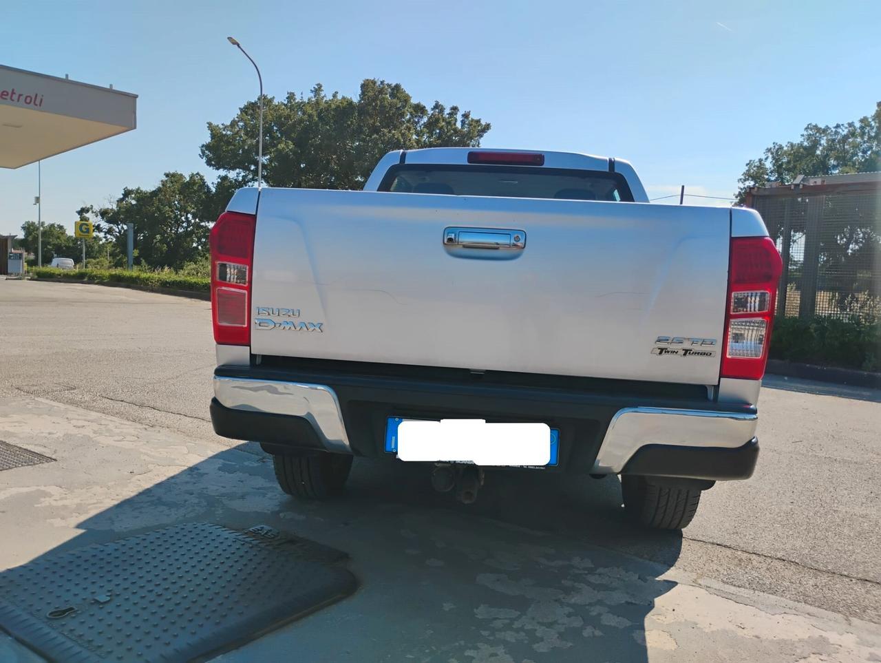 Isuzu D-Max 2.5 Dop Cab Quasar A/T 4WD GANCIO TRAINO
