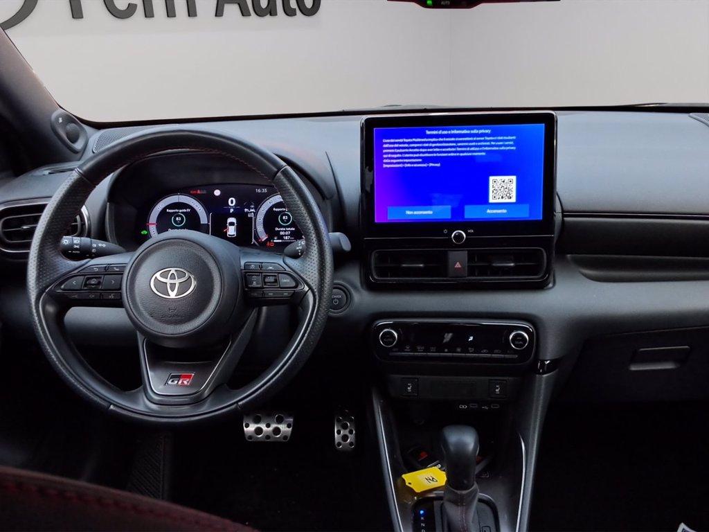 TOYOTA Yaris 1.5h 130 gr sport del 2024
