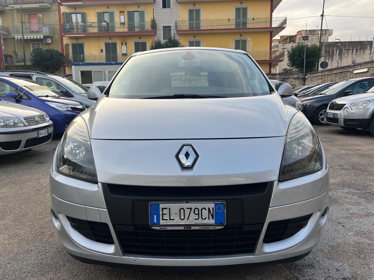 Renault Scenic Scénic X-Mod 1.6 dCi 130CV Luxe