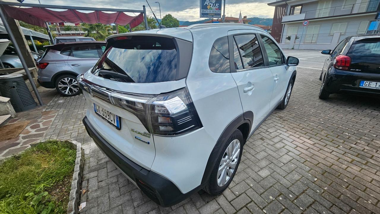 Suzuki S-Cross 1.4 Hybrid Top