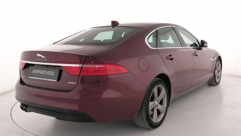 Jaguar XF 2.0d Pure Business edition 180cv