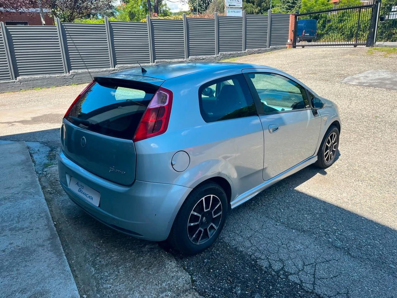 Fiat Grande Punto 3p 1.2 Dynamic 65cv GPL