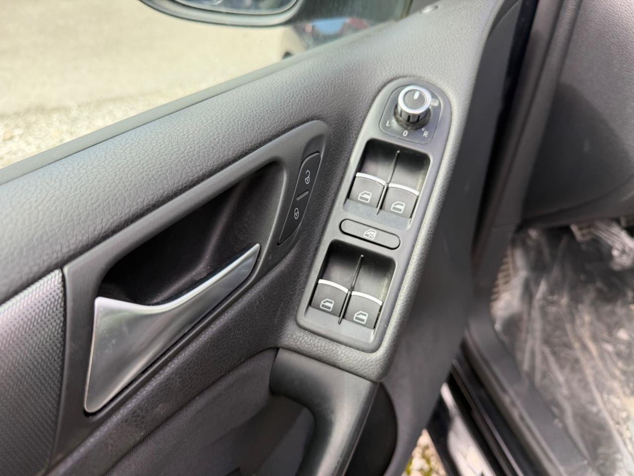 Volkswagen Golf 1.6 TDI DPF 5p. Comfortline