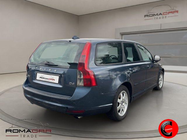 VOLVO V50 D4 Geartronic Kinetic