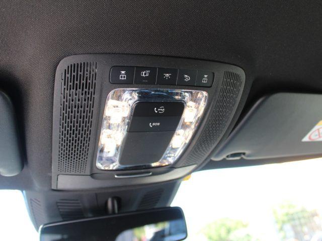 MERCEDES-BENZ GLB 200 d Automatic Sport Plus
