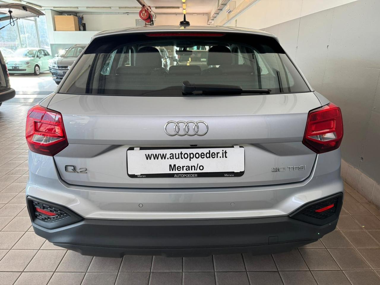 Audi Q2 30 TFSI Business