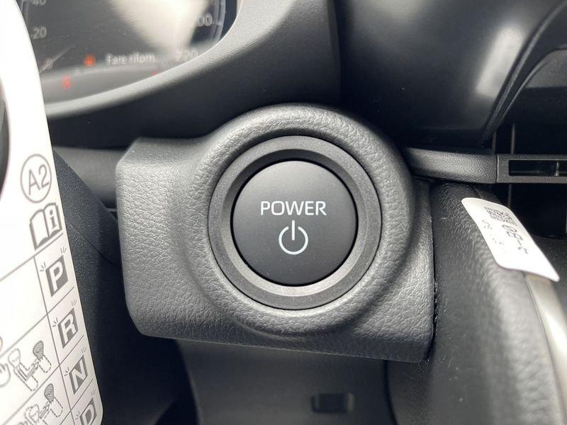 Toyota C-HR 2.0 phev Trend fwd e-cvt - NUOVO