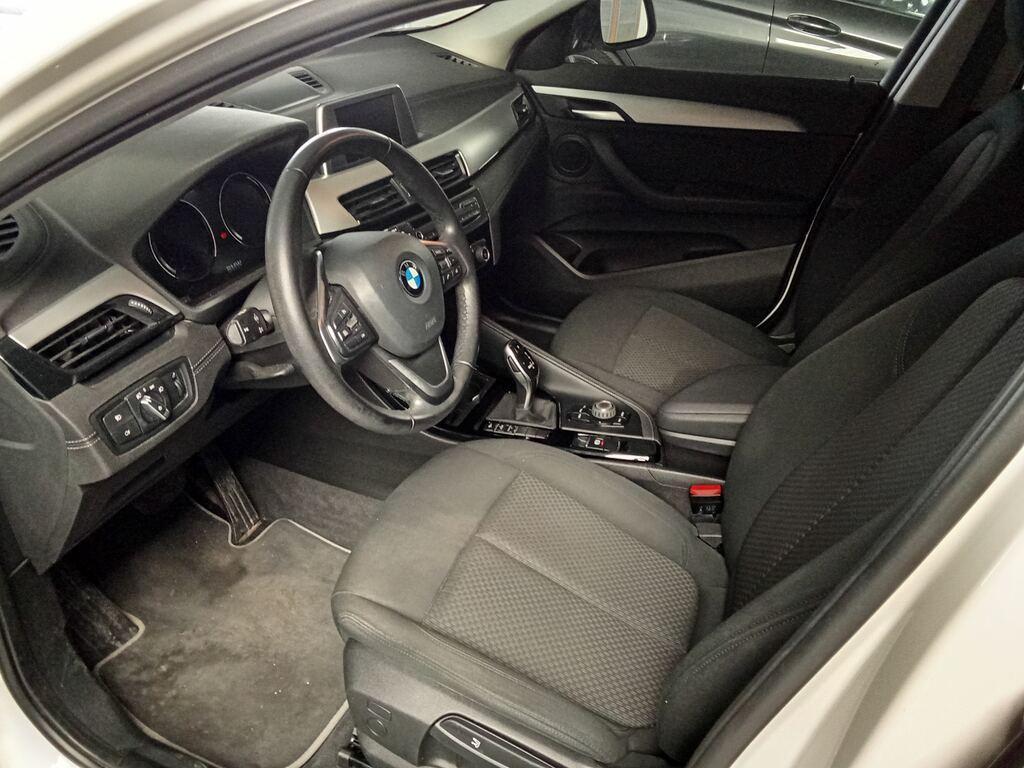 BMW X2 18 i Advantage sDrive Steptronic