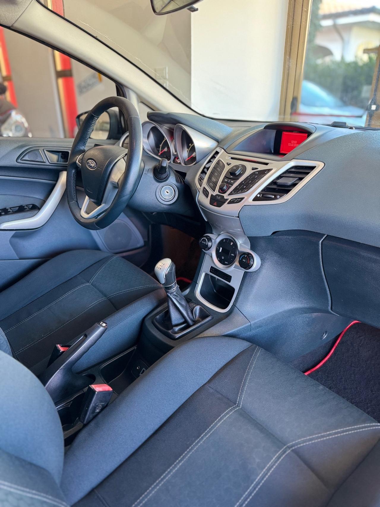 Ford Fiesta Fiesta+ 1.4 TDCi 68CV 5 porte