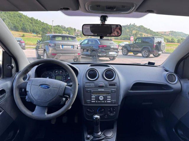 FORD Fiesta 1.2 16V 5p. Titanium OK NEOPATENTATO 5 Porte