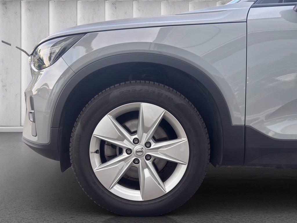 VOLVO XC40 2.0 b3 Core auto del 2025