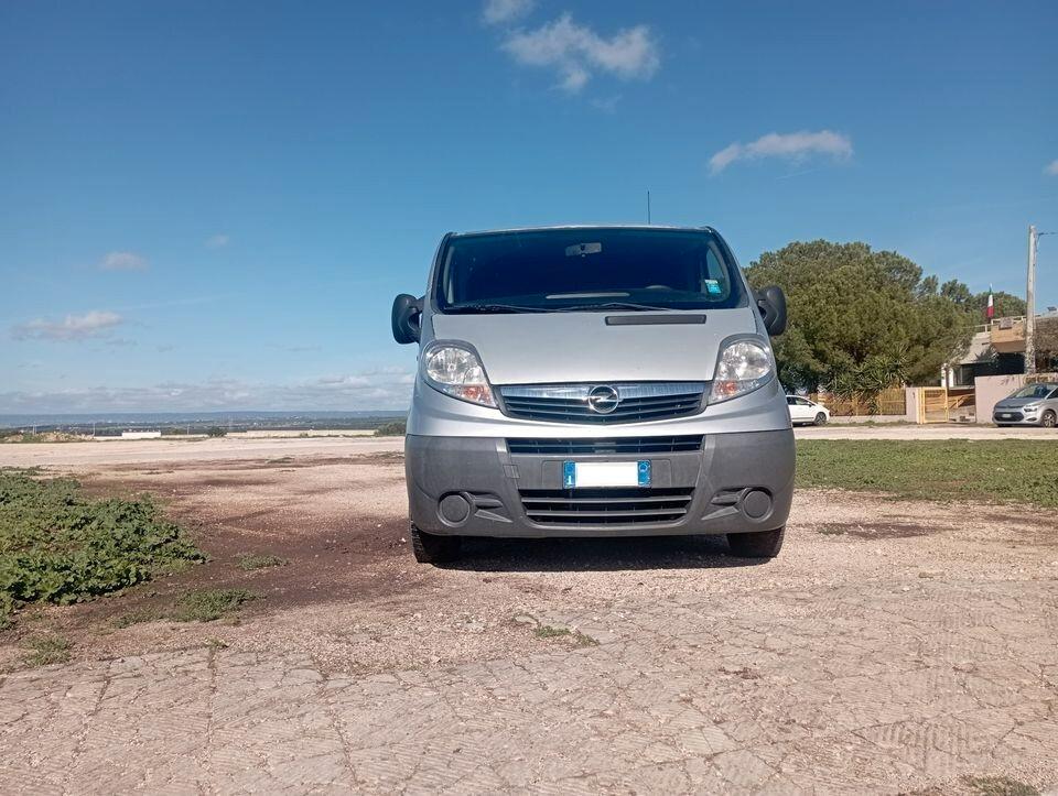 Opel Vivaro 27 2.0 CDTI PC-TN Combi 9 posti