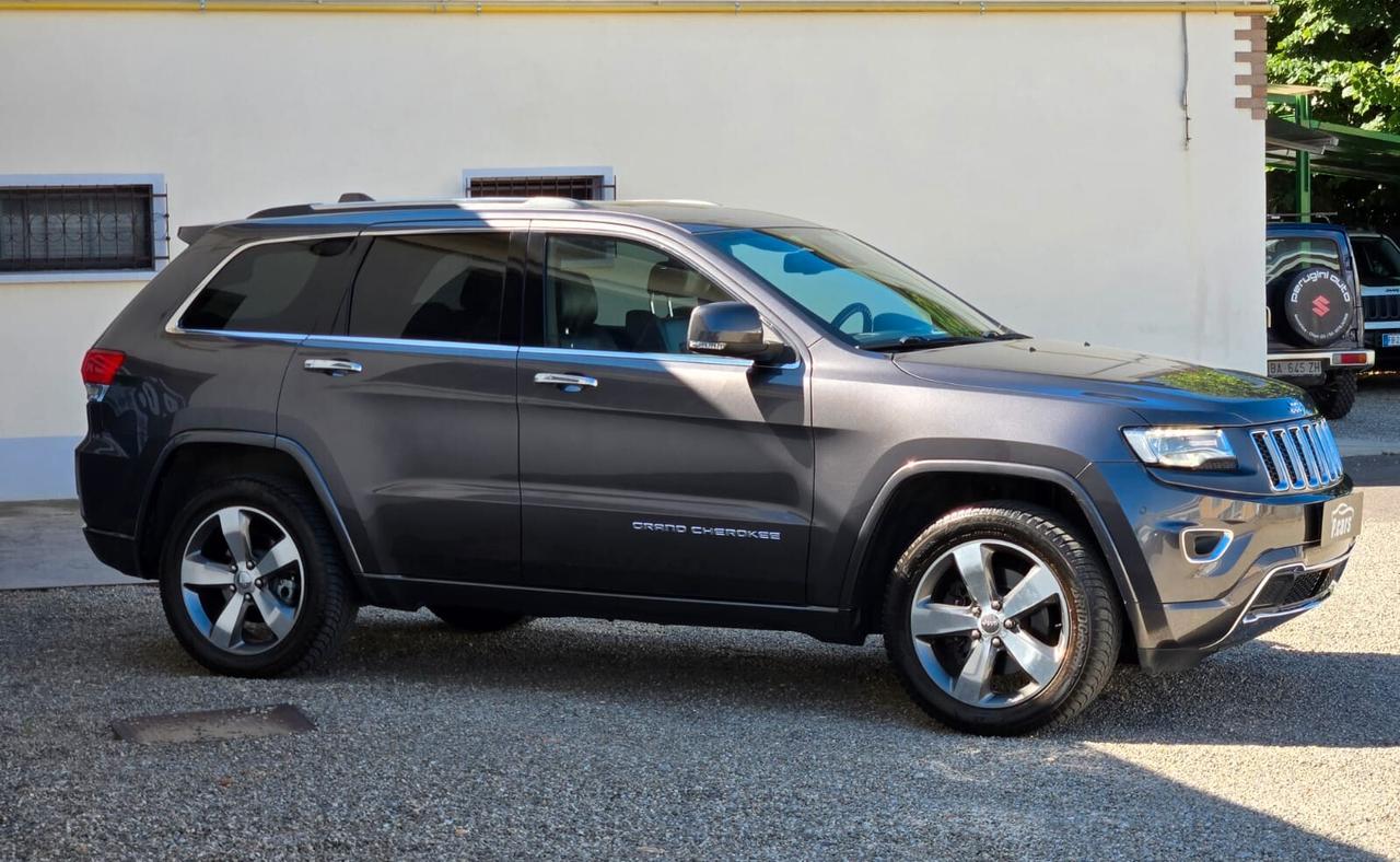 Jeep Grand Cherokee 3.0 V6 CRD Overland tetto apribile