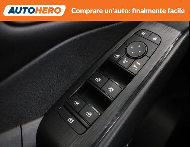 NISSAN Qashqai MHEV 158 CV Xtronic Business