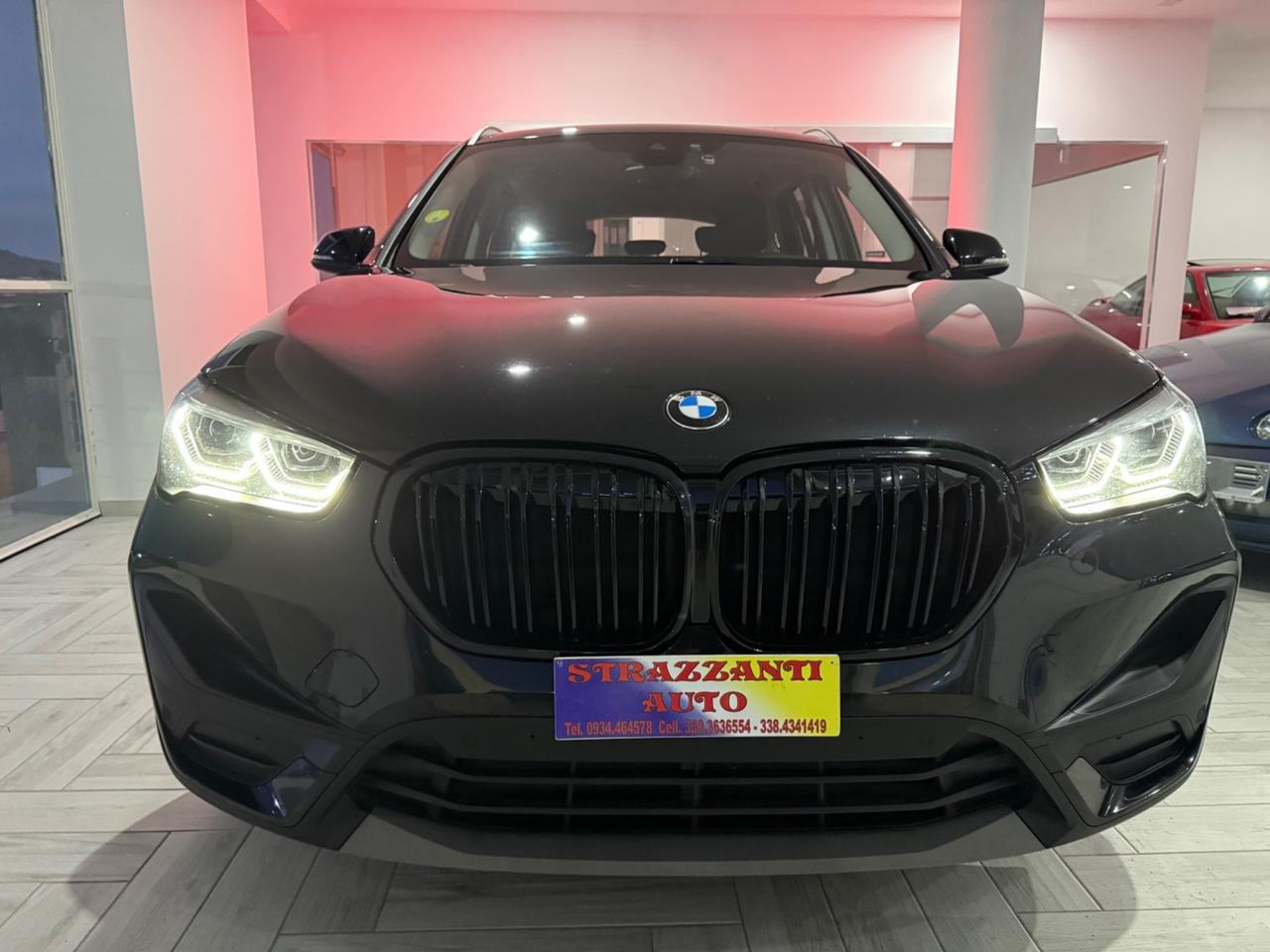 Bmw X1 2.0D 150cv auto. SHADOW LINE TOTAL BLACK2022