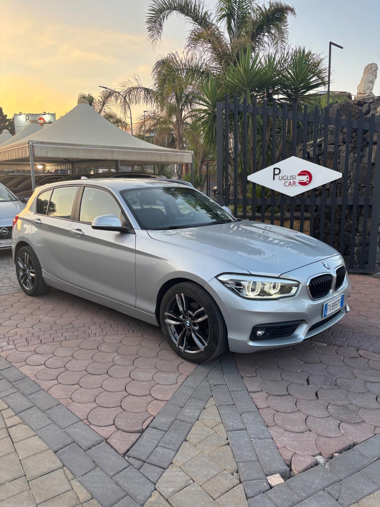 Bmw 118 118d 5p. Business Advantage