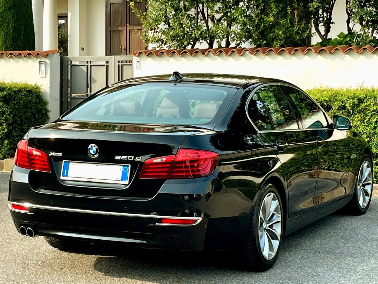 BMW 520d aut. 4x4-BERLINA-Euro 6-Tagl.BMW-FULL